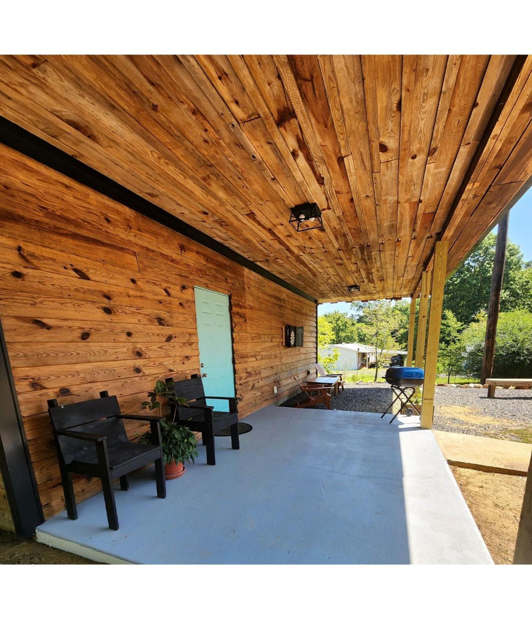 Unique Country Cabin Meets Farmhouse Modern!!! Mena 외부 사진