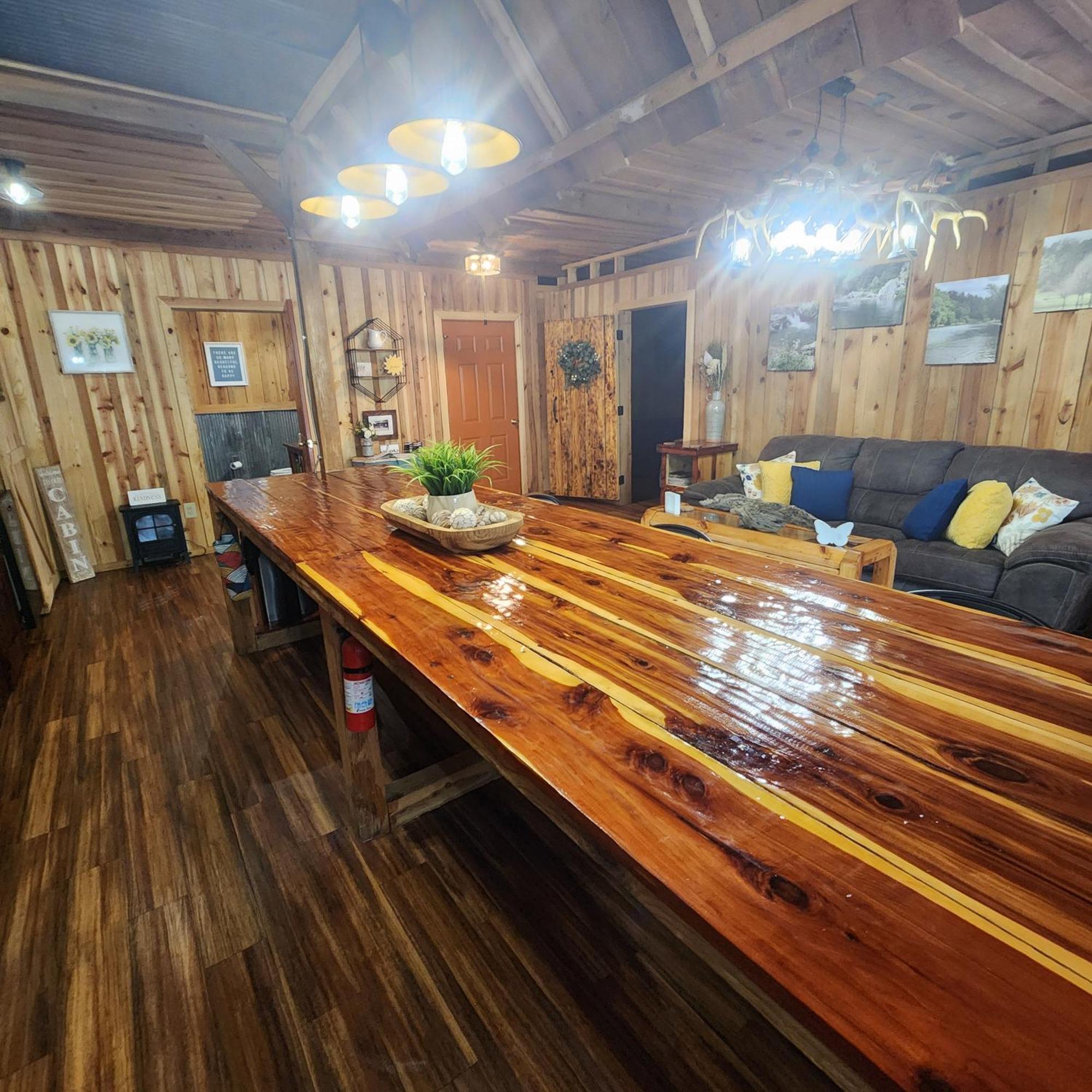 Unique Country Cabin Meets Farmhouse Modern!!! Mena 외부 사진